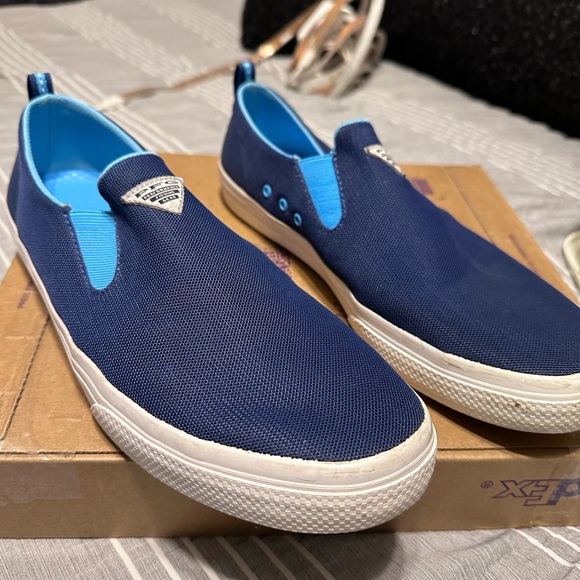 PFG Fishing Shoes - Picture 1 of 3